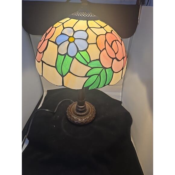 Vintage Tiffany Style Stained Glass Table Lamp Floral Pink Blue Green 18" Tall - Picture 1 of 7